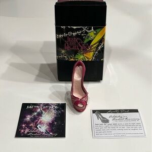 Just The Right Shoes, Legally Pink Item #802813, Raine, 2007